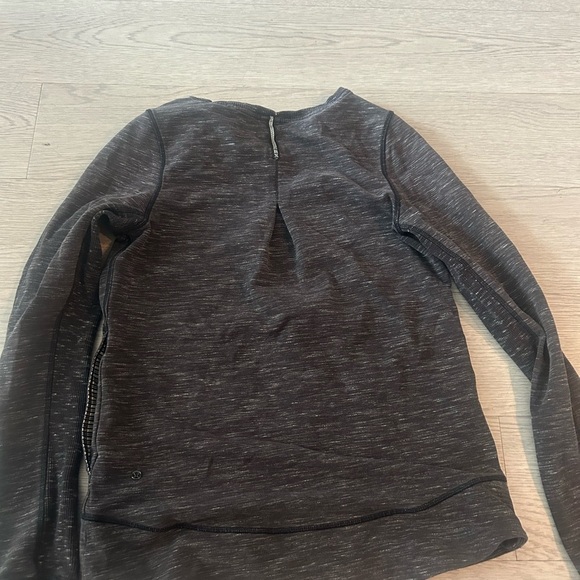 Lululemon Bundle of 2 Exhalation Pullover With Kangaroo Pockets Size 6 - Picture 9 of 9